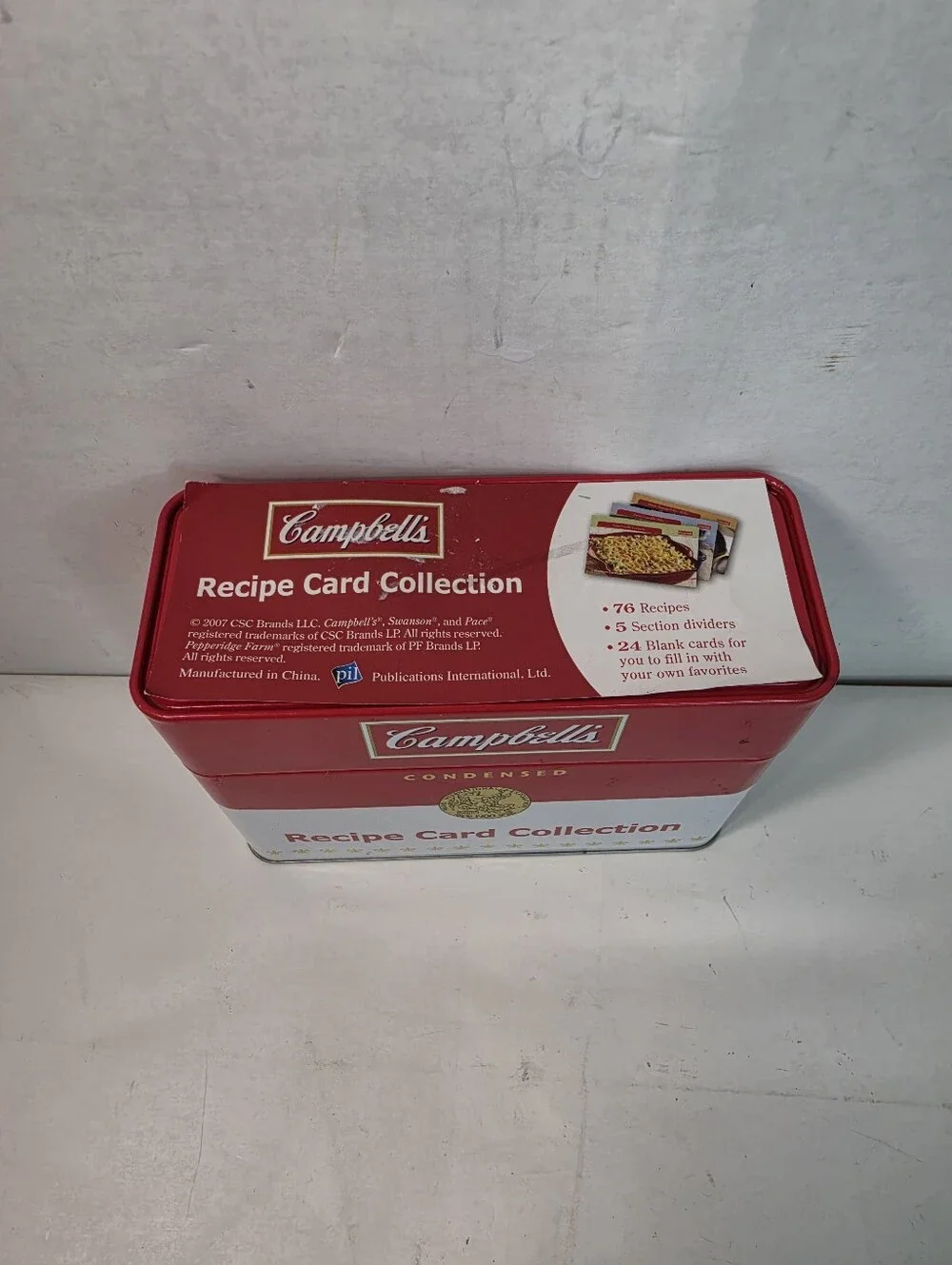 Campbell's Soup Recipe Card Collection in Collectible Metal Tin 2013. NOB